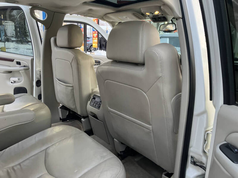 2005 Cadillac Escalade