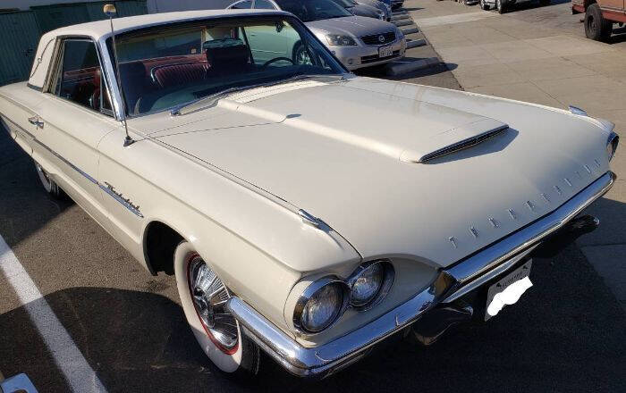 1964 Ford Thunderbird