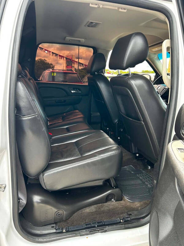 2012 Chevrolet Avalanche LT