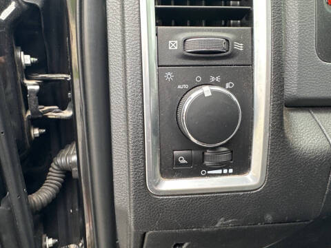 2017 RAM 2500 SLT