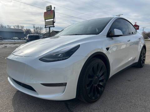 2023 Tesla Model Y Performance