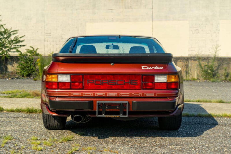 1986 Porsche 944 Turbo