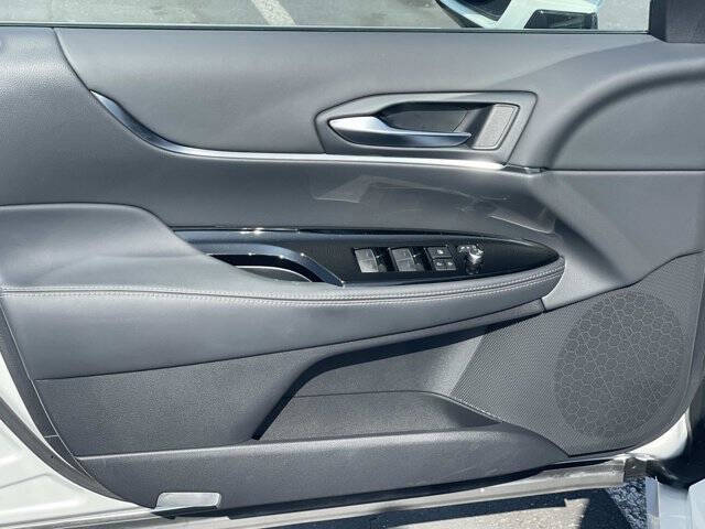 2023 Toyota Mirai XLE