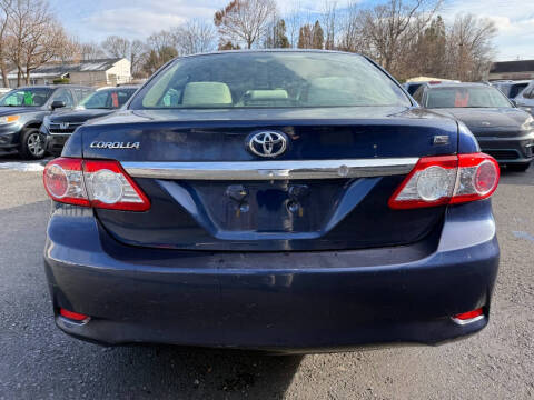 2011 Toyota Corolla LE