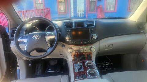 2012 Toyota Highlander Hybrid Limited