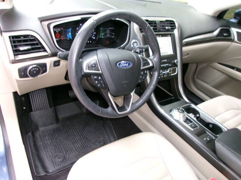 2019 Ford Fusion SEL