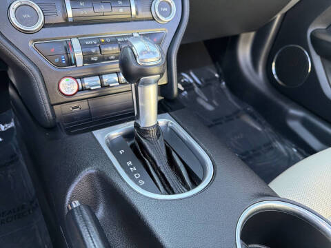 2019 Ford Mustang EcoBoost Premium