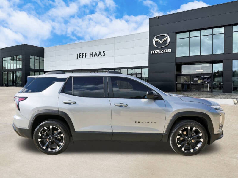 2025 Chevrolet Equinox RS