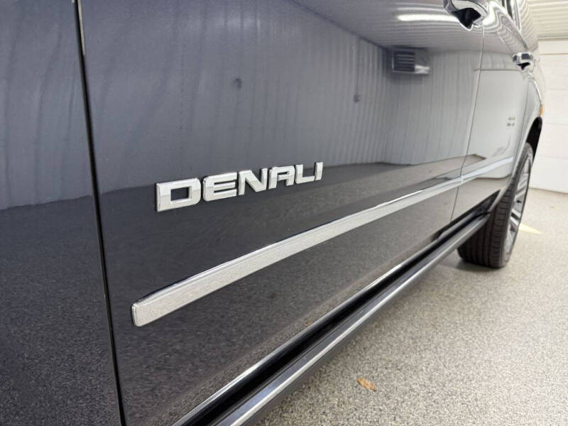 2017 GMC Yukon XL Denali