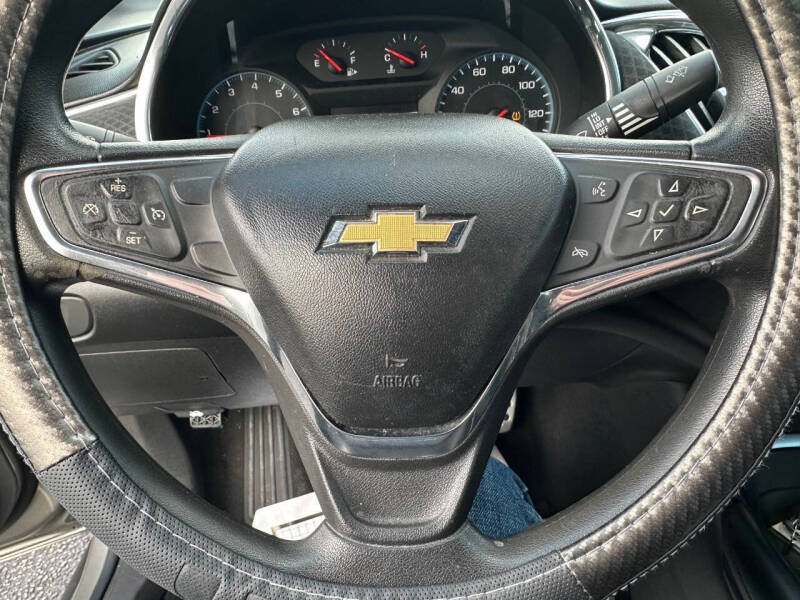 2017 Chevrolet Malibu LT