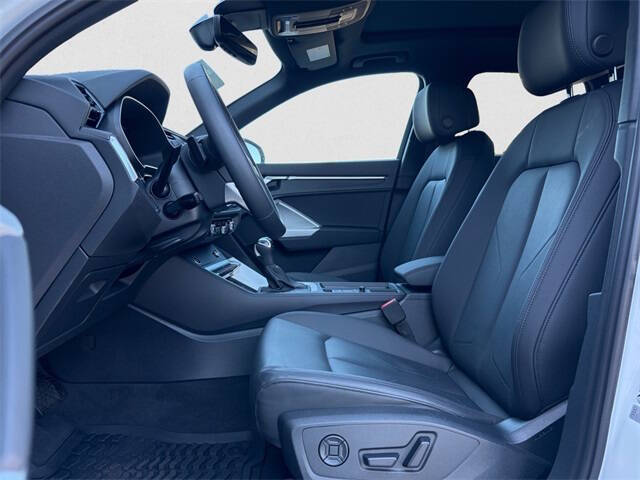 2025 Audi Q3 quattro S line Premium 45 TFSI