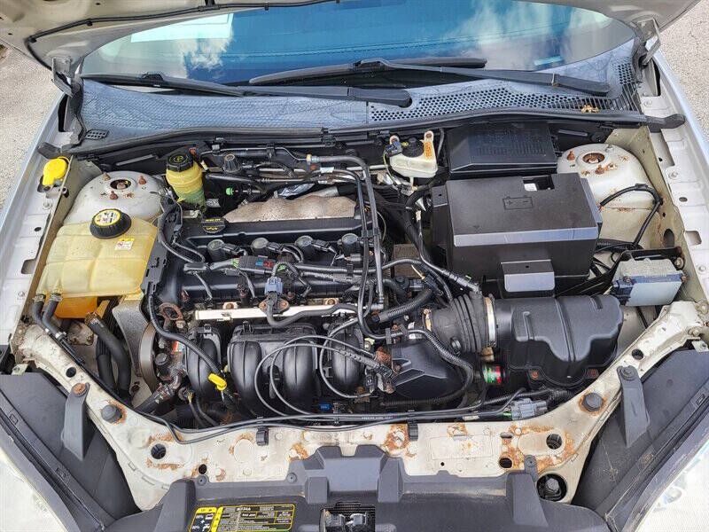 2005 Ford Focus ZX3 SE