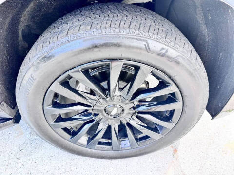 2023 Cadillac Escalade ESV Premium Luxury