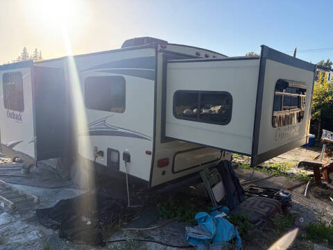 2017 Keystone RV ultra-lite 250