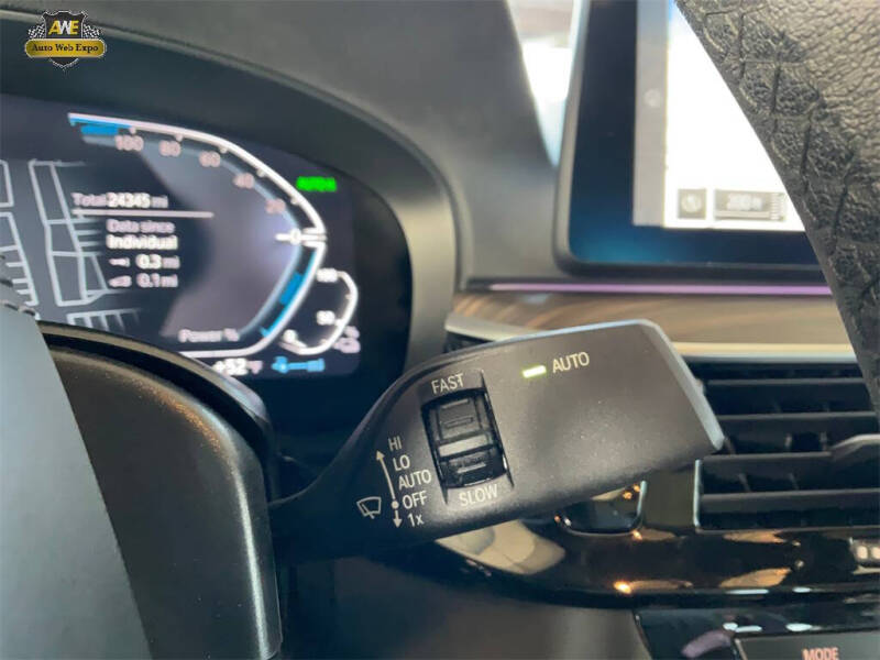 2023 BMW 5 Series 530e