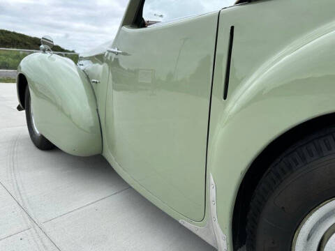 1947 Triumph 1800