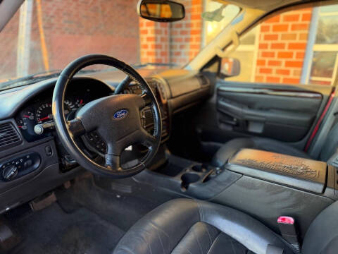 2005 Ford Explorer Limited
