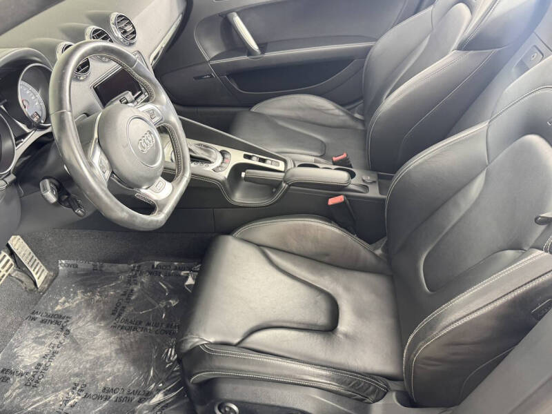 2011 Audi TTS 2.0T quattro Prestige