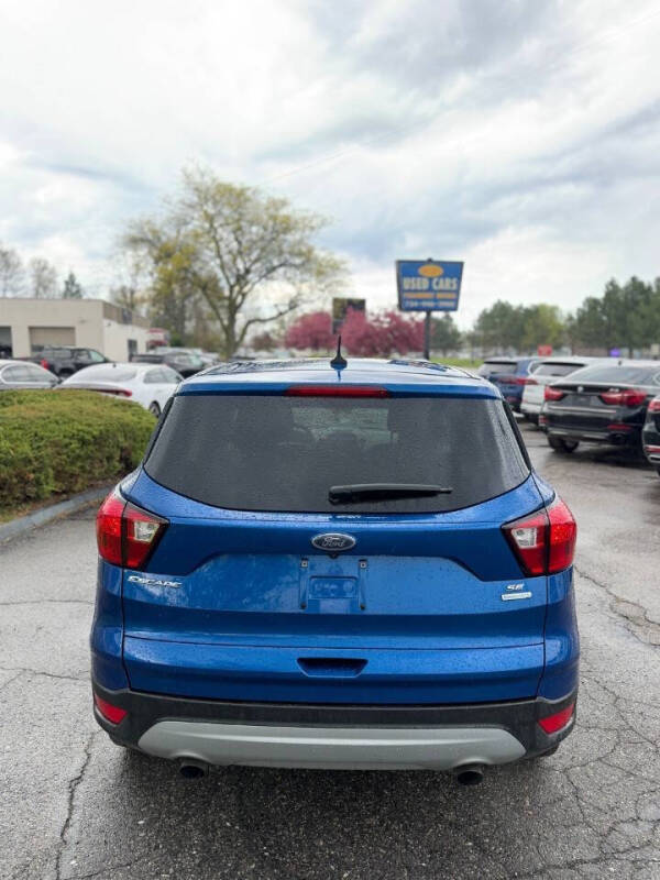 2019 Ford Escape SE