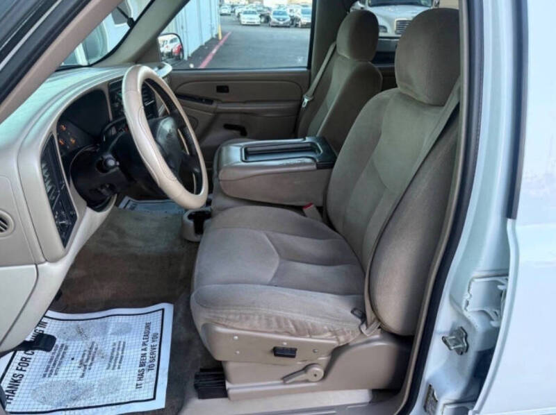 2004 GMC Yukon SLE