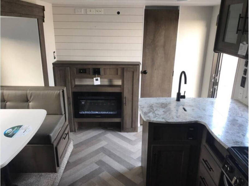2021 Forest River Salem Cruise Lite