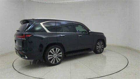 2024 Lexus LX 600 Luxury