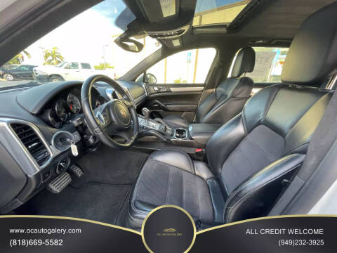 2013 Porsche Cayenne GTS