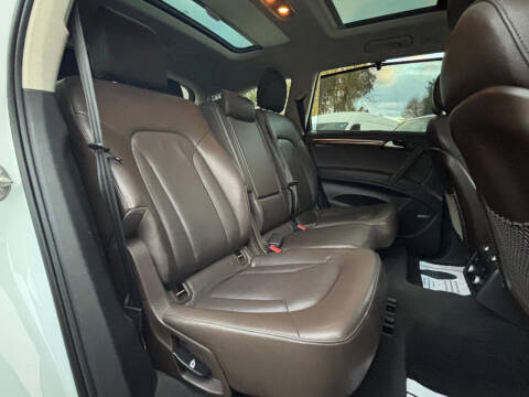 2015 Audi Q7 3.0T quattro S line Prestige