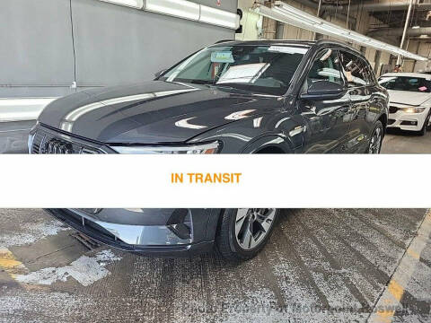 2021 Audi e-tron quattro Premium