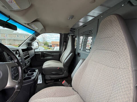 2018 GMC Savana 2500