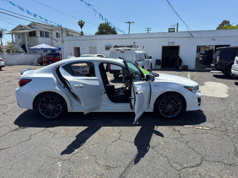 2019 Acura ILX w/Tech w/A-SPEC