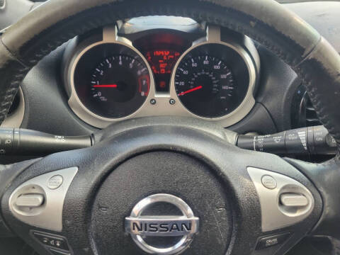 2015 Nissan JUKE SV