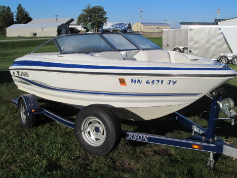 2005 Larson SEI 180