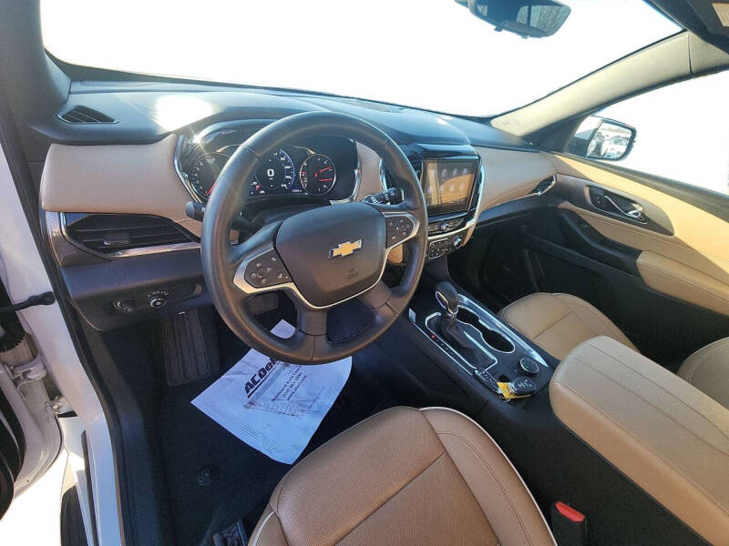 2023 Chevrolet Traverse Premier