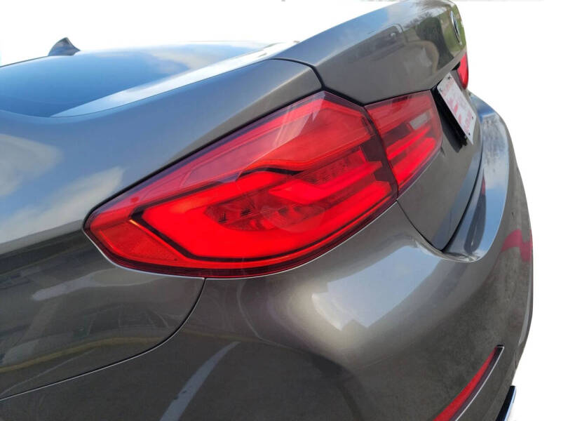 2017 BMW 5 Series 540i