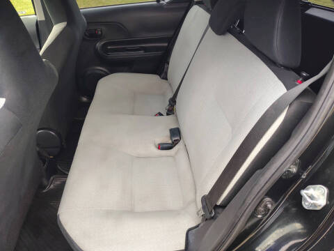 2015 Toyota Prius c