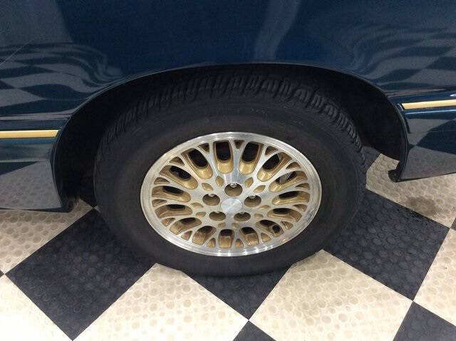 1995 Chrysler Le Baron GTC