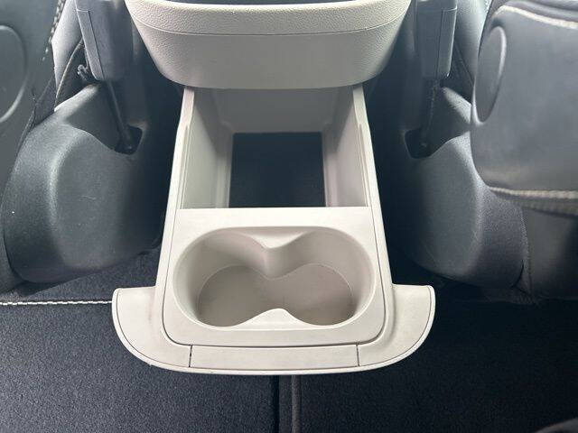 2024 Chrysler Pacifica Touring L - Photo 43