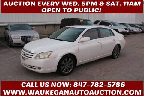 2005 Toyota Avalon for sale at Waukegan Auto Auction in Waukegan IL