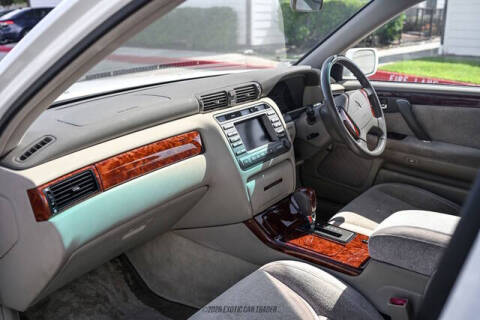 2000 Toyota Crown