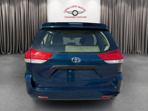 2012 Toyota Sienna