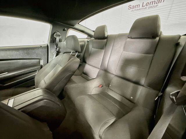 2012 Ford Mustang V6