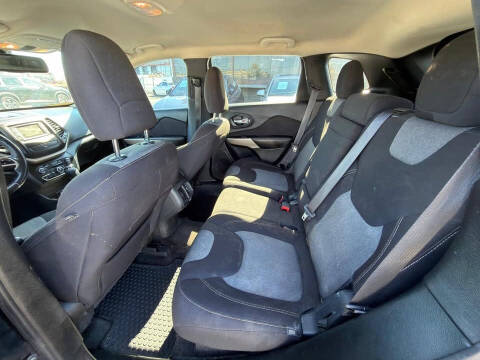 2018 Jeep Cherokee Latitude