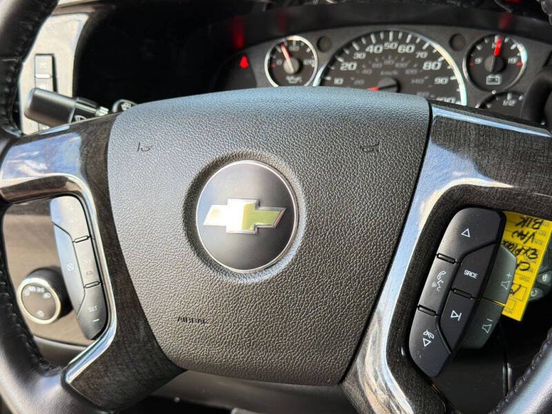2023 Chevrolet Express 2500