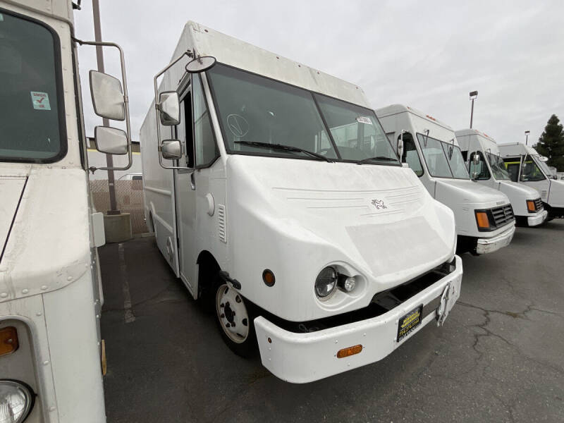 2012 SFC INDUSTRIES Smith Newton D75