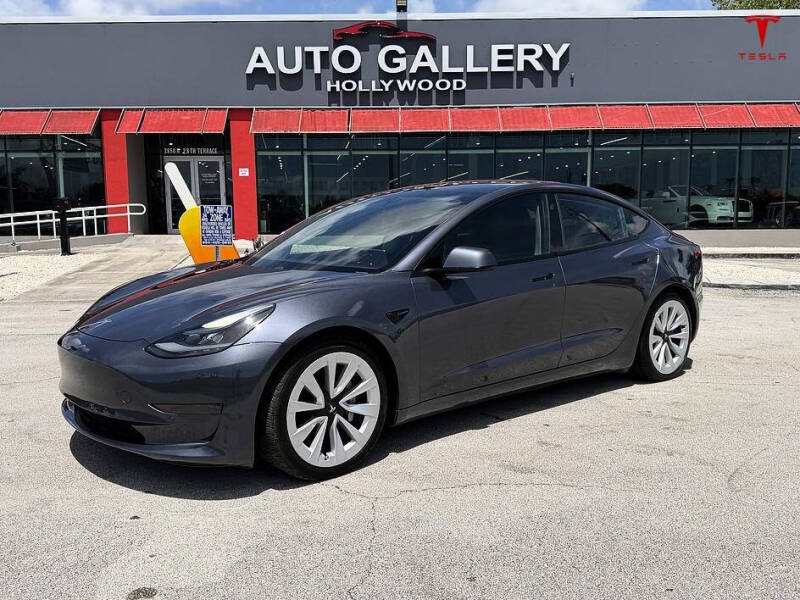 2021 Tesla Model 3 Standard Range Plus
