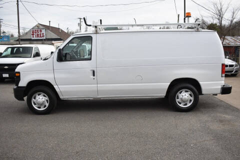 2014 Ford E-Series E-150