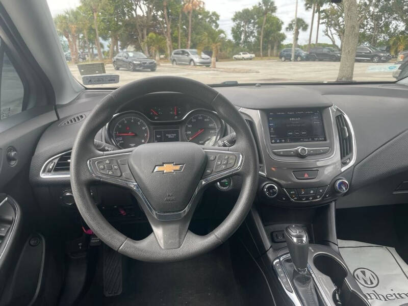 2019 Chevrolet Cruze LT