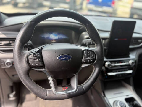 2022 Ford Explorer ST
