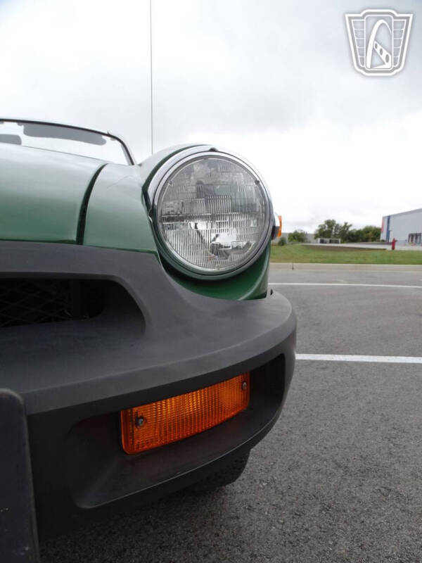 1980 MG B